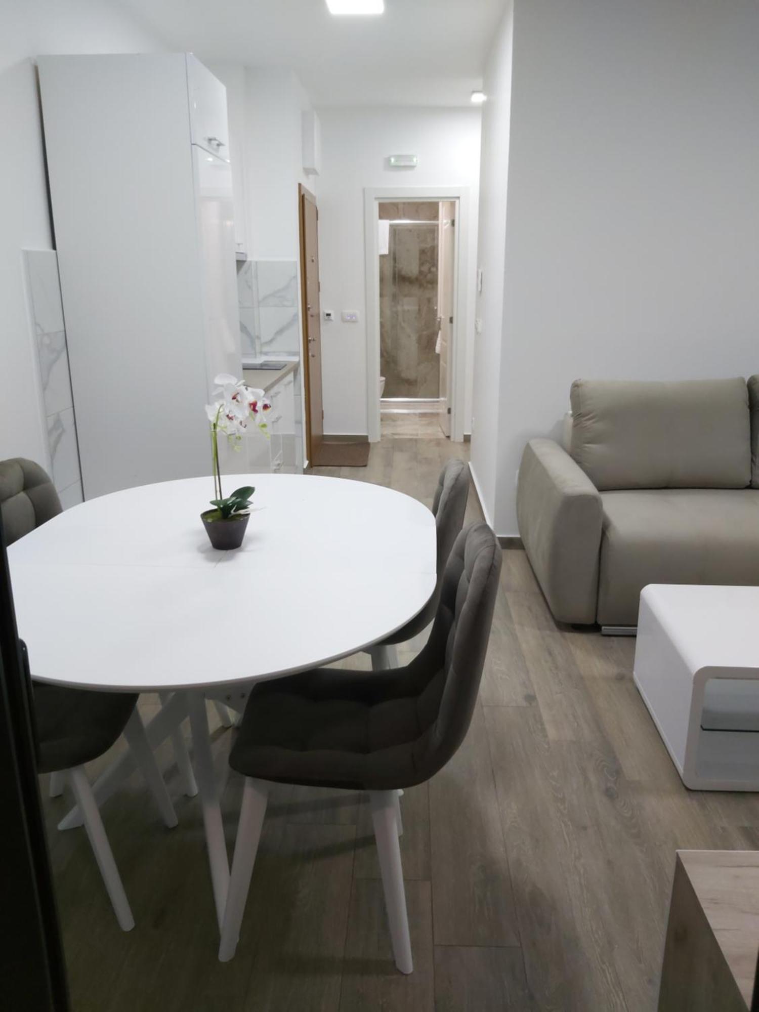 Apartmani Aida Dobra Voda Zewnętrze zdjęcie